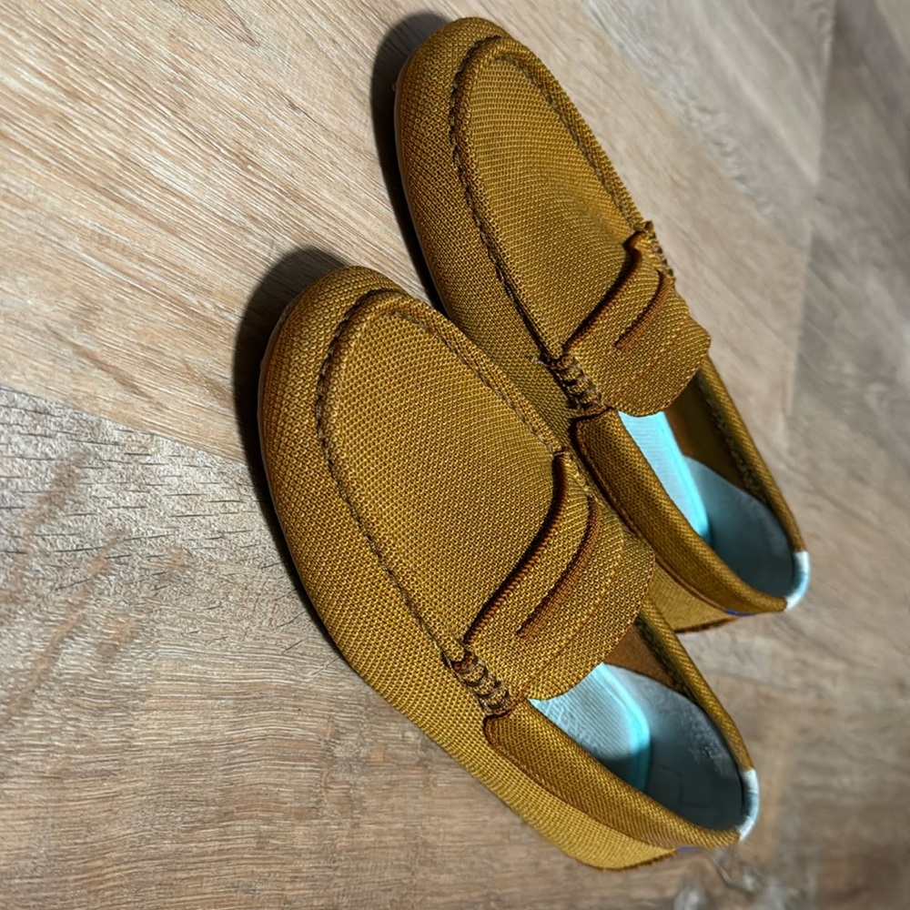 Rothys driver loafer brown/tan size 8 women